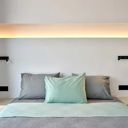 Ocean View Lejlighedshotel Páros